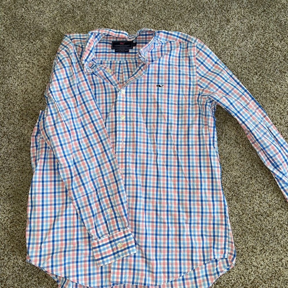 Men’s Vineyard Vines Button- Down Shirt
